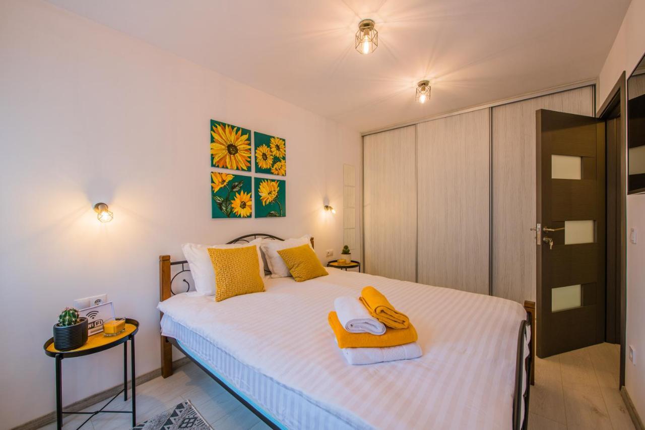 Kitty Sunflower Apartment Alba Iulia Dış mekan fotoğraf