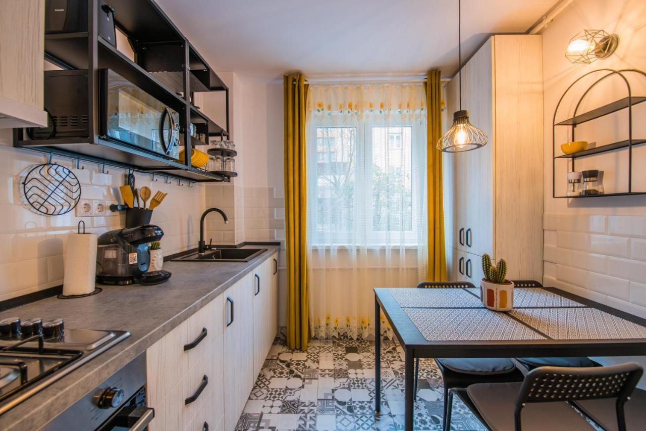 Kitty Sunflower Apartment Alba Iulia Dış mekan fotoğraf